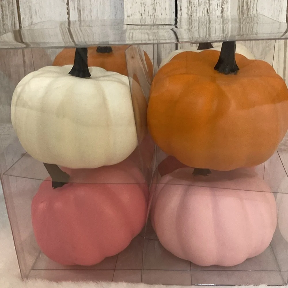 Target 2022 Halloween Foam Mini Pumpkins